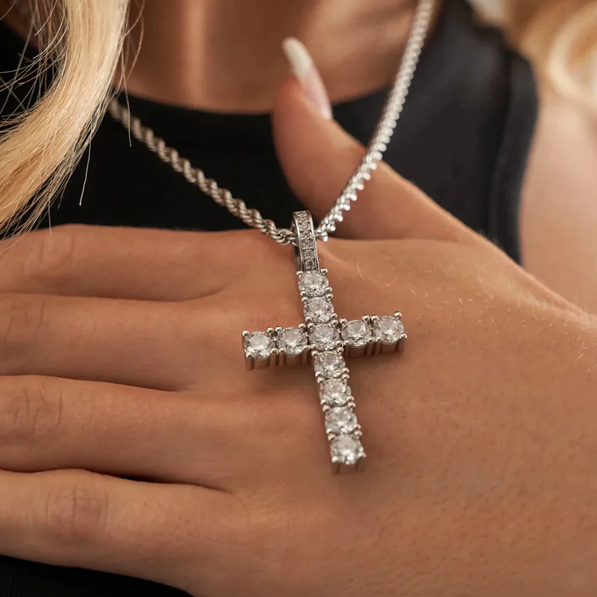CROSS. | Silber Kreuz Anhänger mit Diamanten