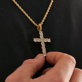 CROSS. | Gold Kreuz Anhänger mit Diamanten