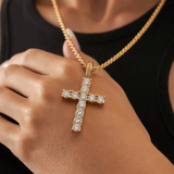 CROSS. | Gold Kreuz Anhänger mit Diamanten