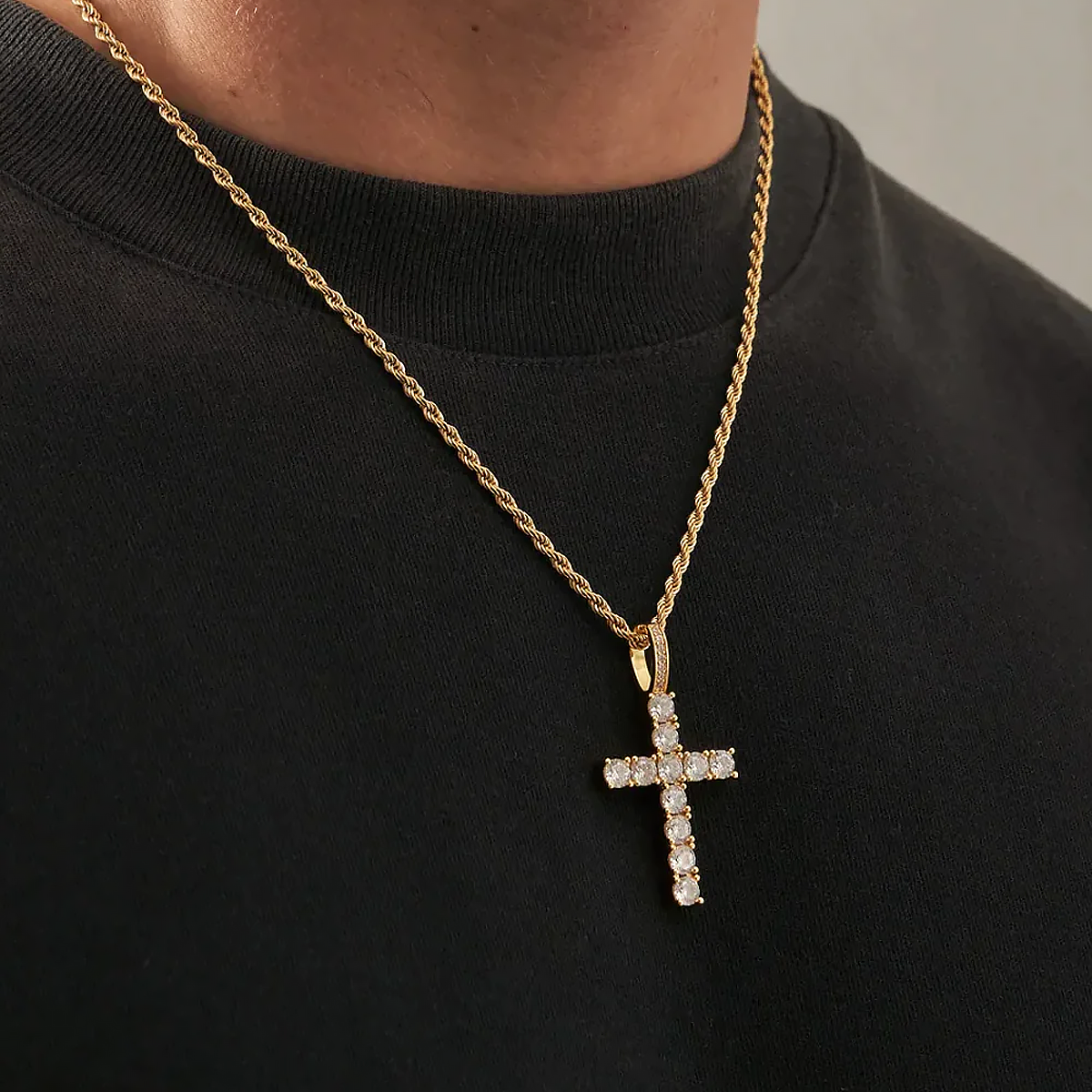 CROSS. | Gold Kreuz Anhänger mit Diamanten