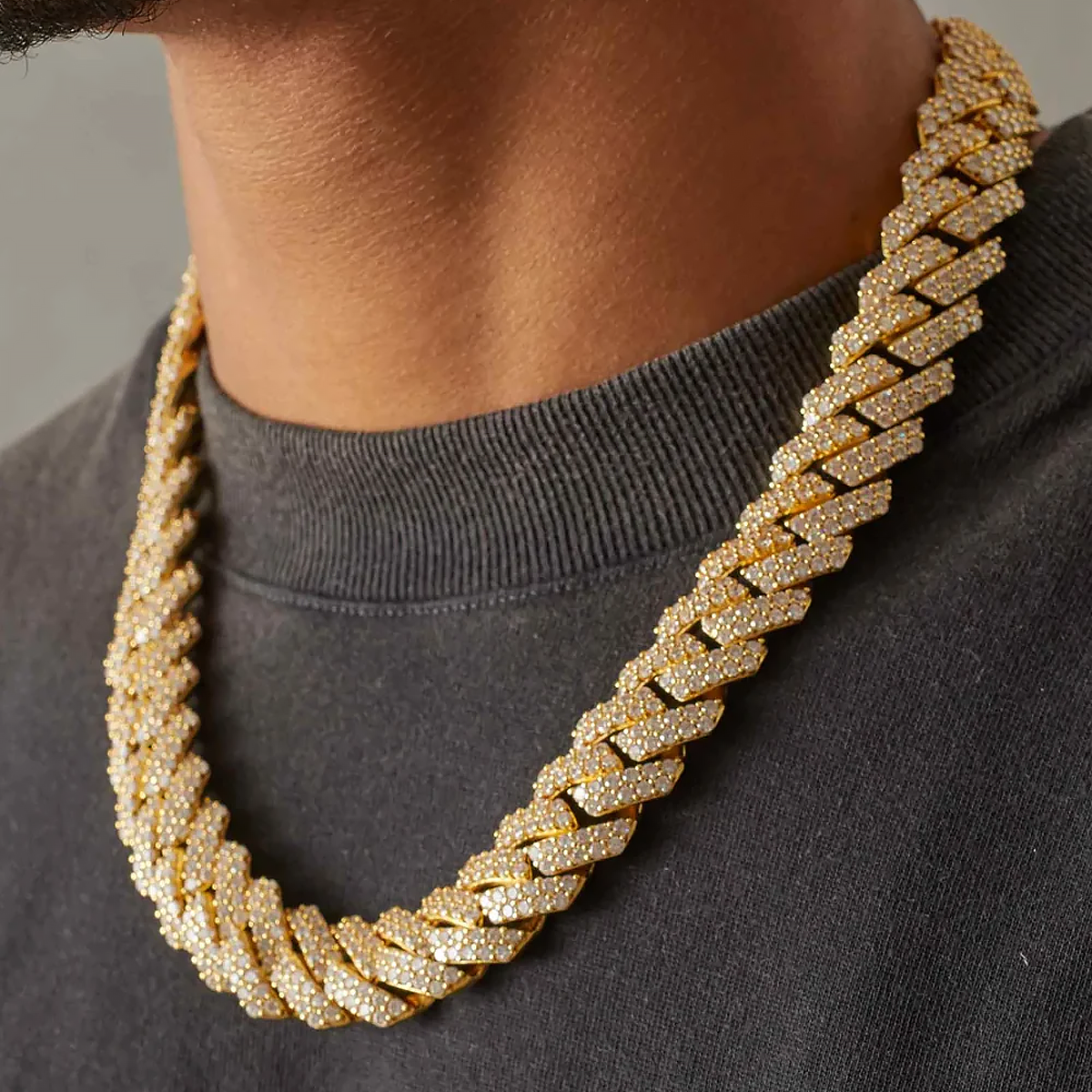GOLYX. | 19MM Gold Cuban Link Chain 18K